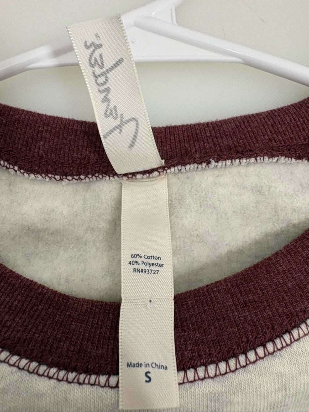 Fender Women's Love Sweatshirt Oatmeal and Maroon Size Small - Picture 8 of 9